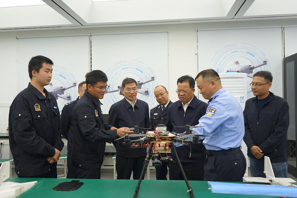 8a1c6df413f64f5992dc595b276b312e.jpg 8a1c6df413f64f5992dc595b276b312e.jpg