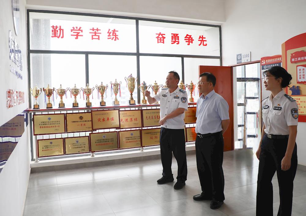 ff7c43f1808147b09af275e48c48b8d9.jpg ff7c43f1808147b09af275e48c48b8d9.jpg