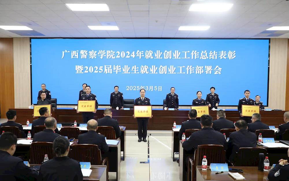 83137ab25be142358d982d325cd56f41.jpg 83137ab25be142358d982d325cd56f41.jpg