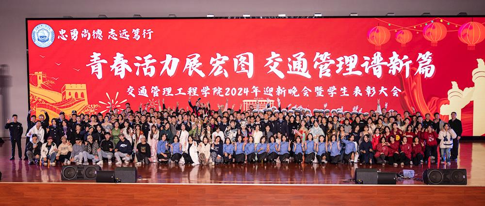 3944f41c6cce459d9dd33533d781457d.jpg 3944f41c6cce459d9dd33533d781457d.jpg