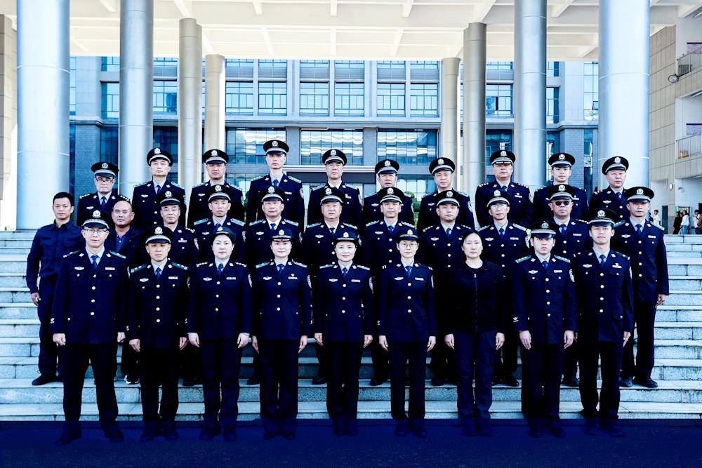 80203d5dc48f4b91bee93c6fe363a674.jpg 80203d5dc48f4b91bee93c6fe363a674.jpg