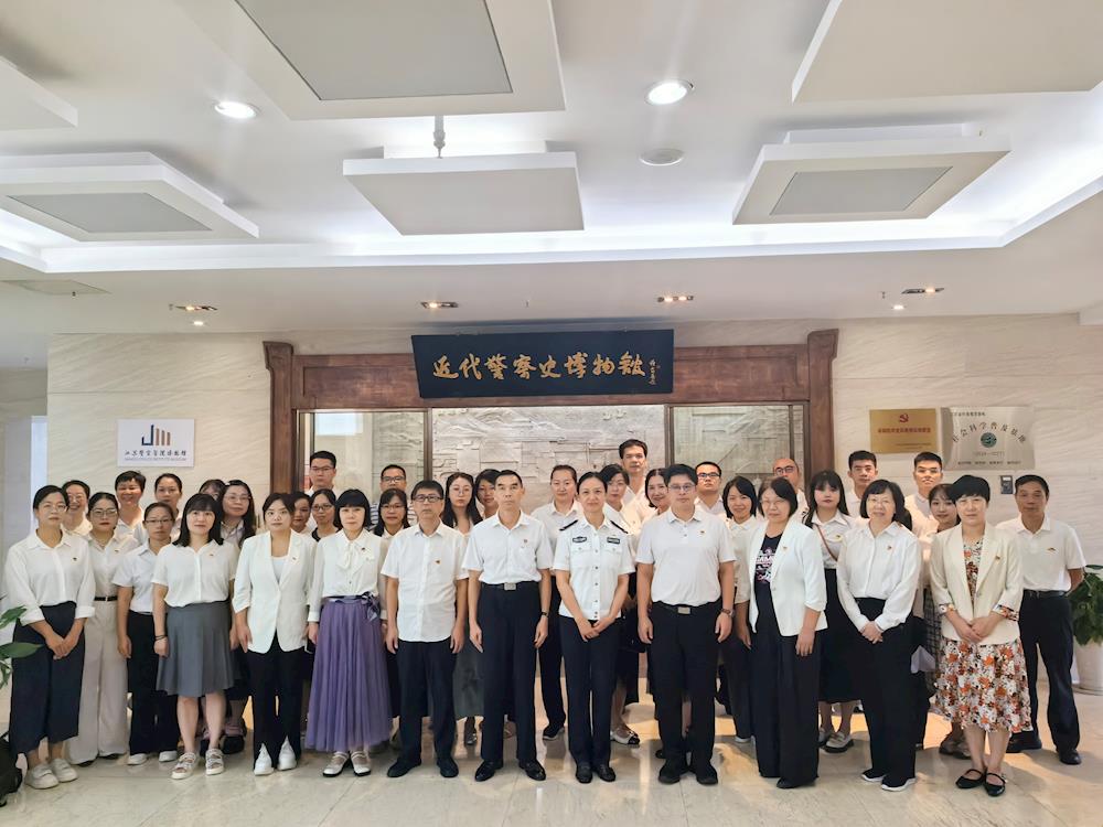 2930ea0983e541b180f20e37ddaaa6b6.jpg 2930ea0983e541b180f20e37ddaaa6b6.jpg