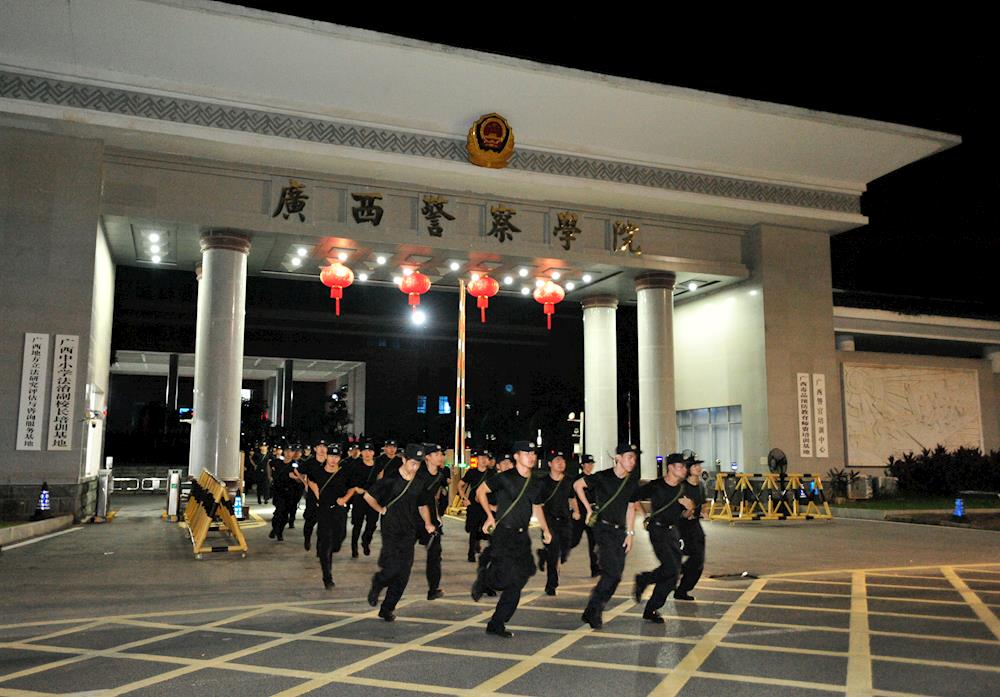 c58772ff04604f33819d00d9082286b0.jpg c58772ff04604f33819d00d9082286b0.jpg